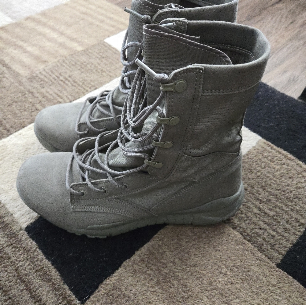 Mens Nike SFb Sage boots